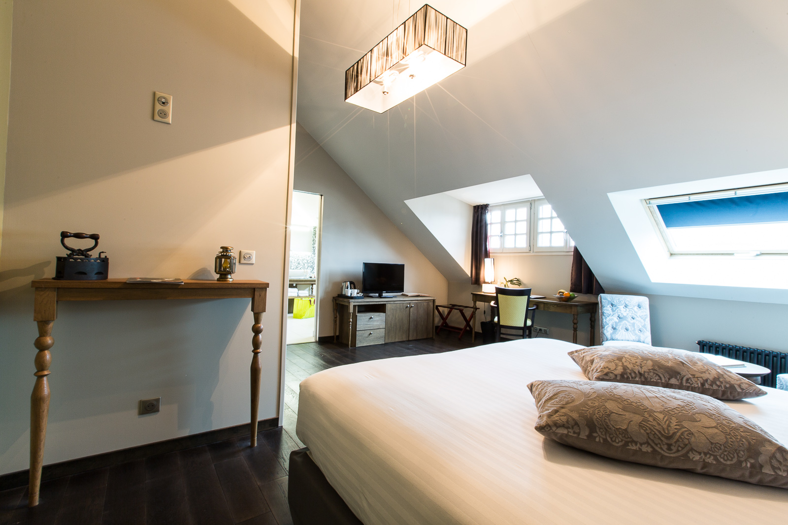 Hotel Marotte amiens chambre superieur lit