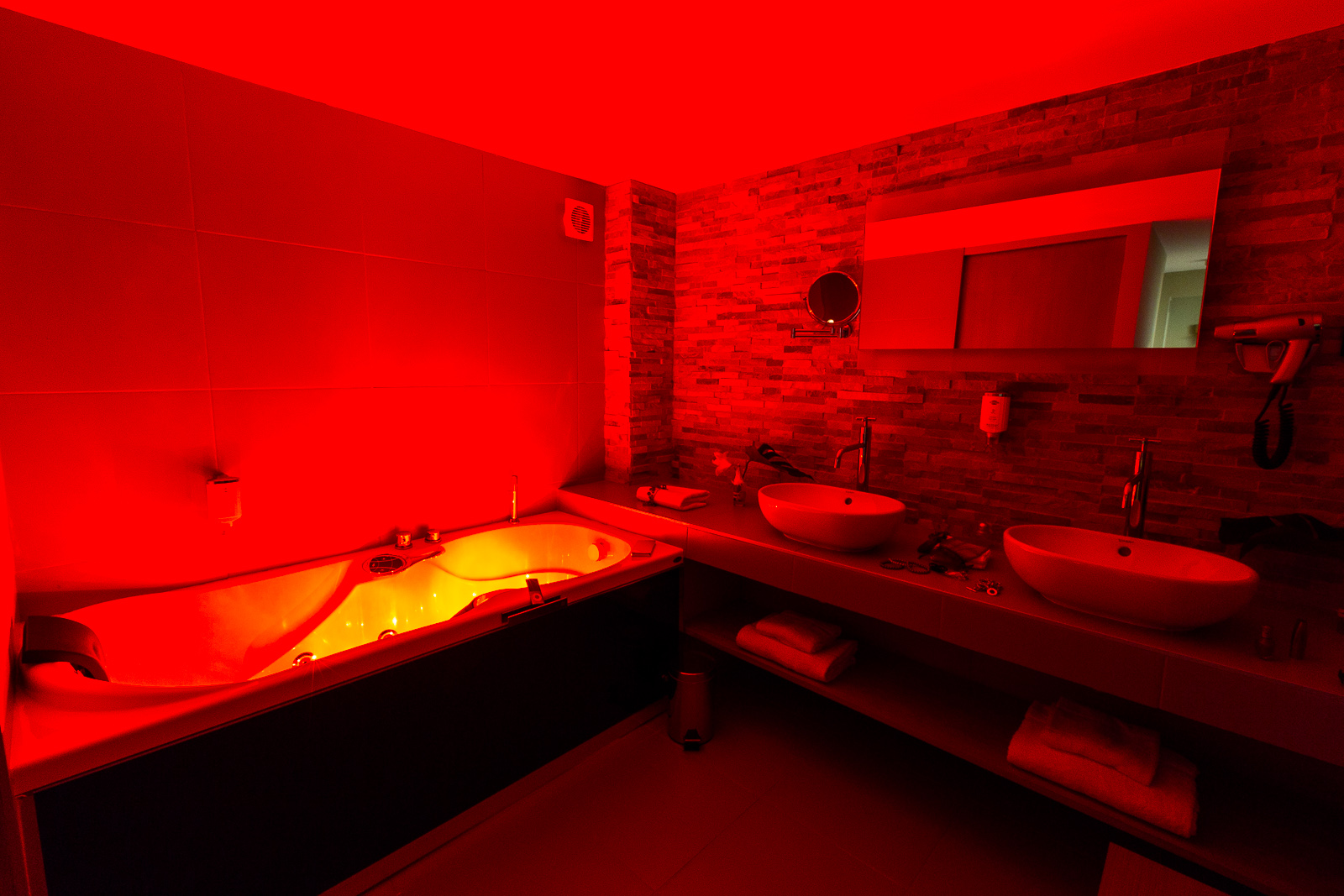 Hotel marotte suite balneo rouge